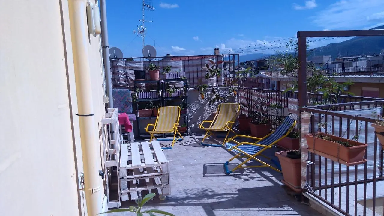** ベッド・アンド・ブレックファスト Camera A Palermo モンデッロ イタリア